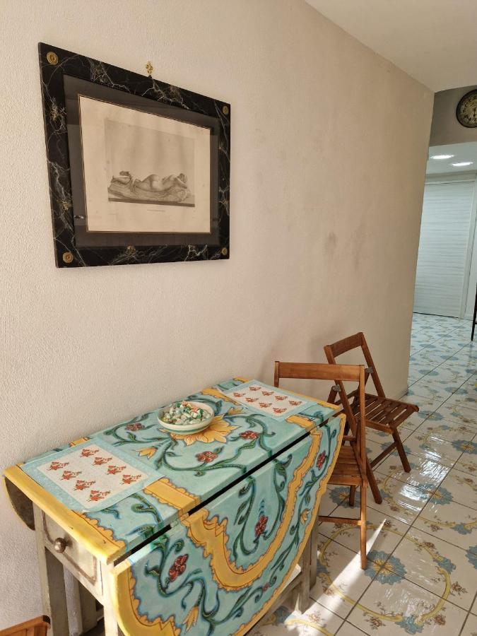 Non Pensarci Naples