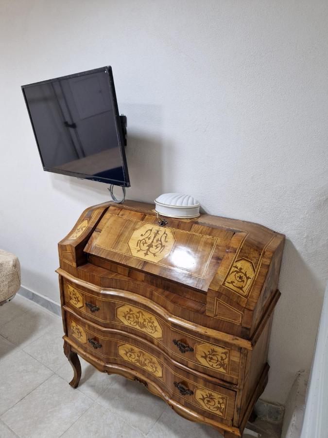 Non Pensarci * Naples